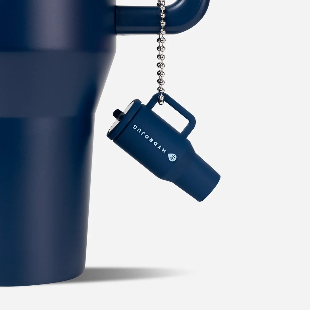 traveler-keychain-z7 Web-TravelerKeychainPhotos-Navy2.webp